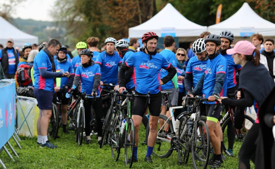 340 KM À VÉLO POUR LUTTER CONTRE LE CANCER DES ENFANTS