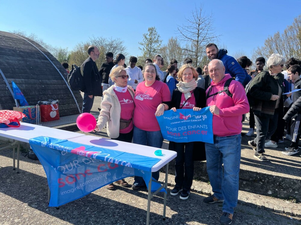 Mobilisation du collège des Martinets contre le cancer des enfants