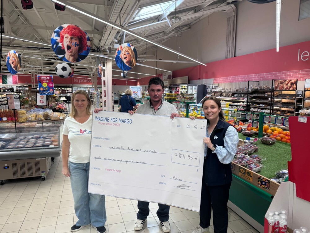 Opération solidaire Carrefour les boucles du cœur.