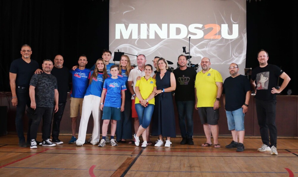 Artistes, bénévoles et spectateurs réunis pour soutenir les enfants atteints de cancer